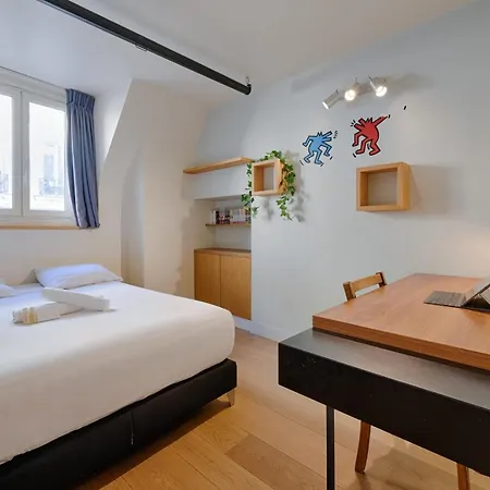 Charming 4-room In The Marais - Welkeys Apartament Paryż
