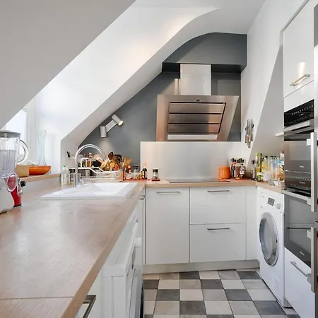 Charming 4-room In The Marais - Welkeys
