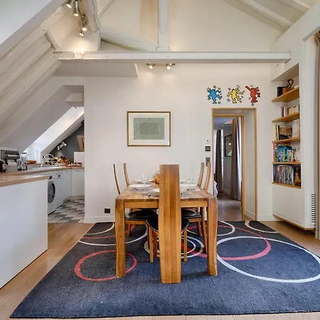 Charming 4-room In The Marais - Welkeys