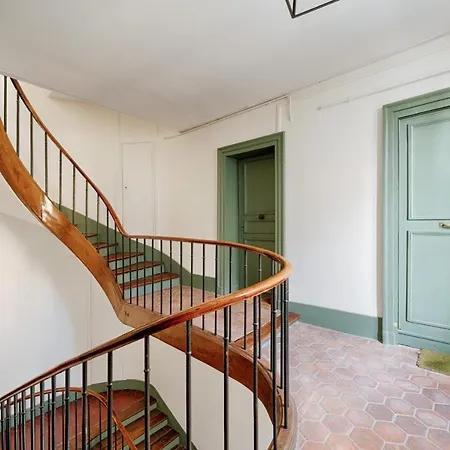 Charming 4-room In The Marais - Welkeys *